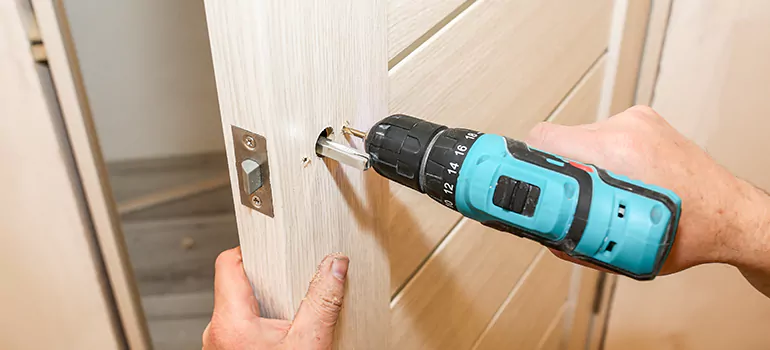 Old Door Knob Repair in Walnut Creek, CA